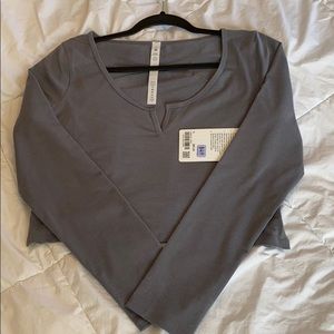 Lululemon cropped Henley Long Sleeve